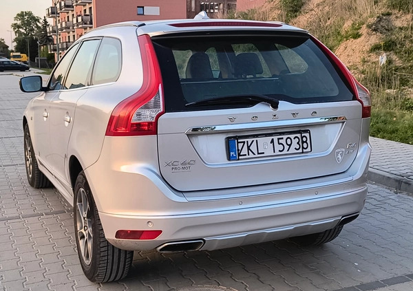 Volvo XC 60 cena 75900 przebieg: 192350, rok produkcji 2015 z Poznań małe 232